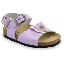 Load image into Gallery viewer, Butterfly Kast Leather - 1092370