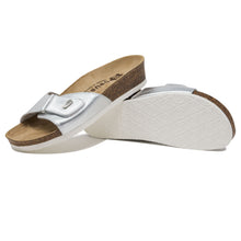 Load image into Gallery viewer, Women&#39;s Brigitte silver leather sandals